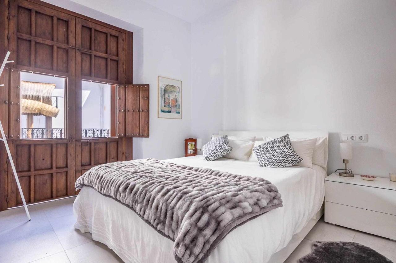 Comfy Away - Apartamento Exclusivo Mercado De Triana Con Balcon Seville Exterior photo